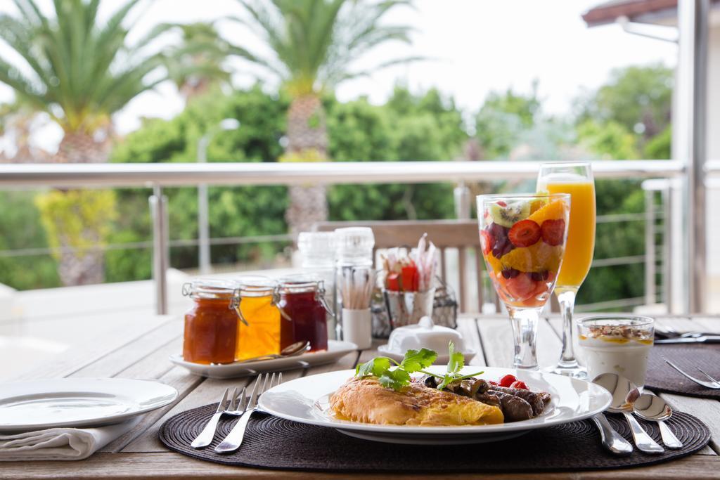Four Palms Accommodation Durbanville Esterno foto