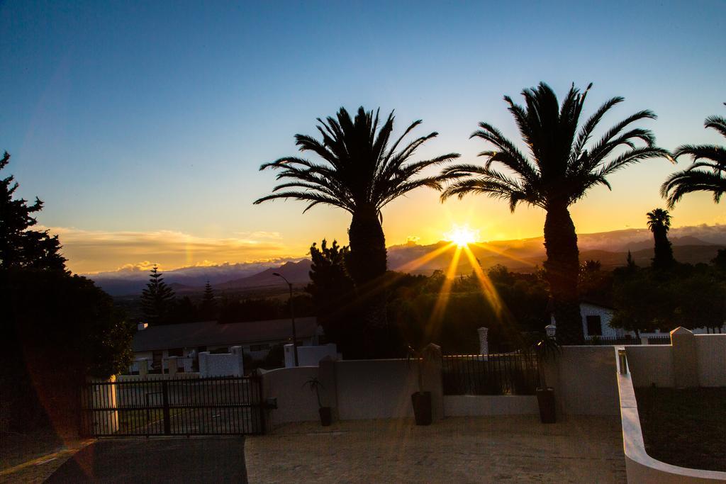 Four Palms Accommodation Durbanville Esterno foto