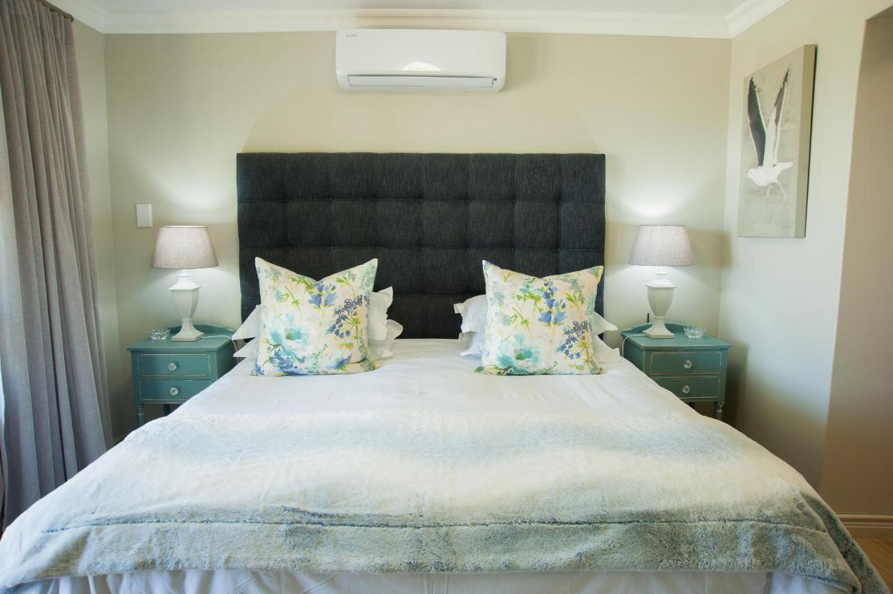 Four Palms Accommodation Durbanville Esterno foto